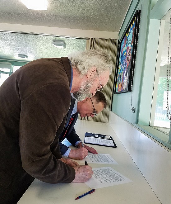 doug-and-roger-covenant-signing