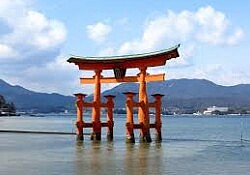 Great torii gateway